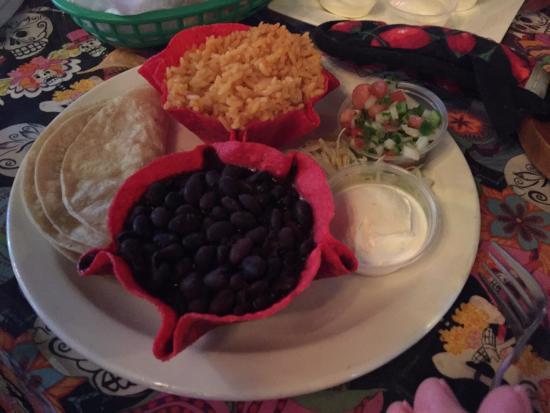 Margaritas Cantina