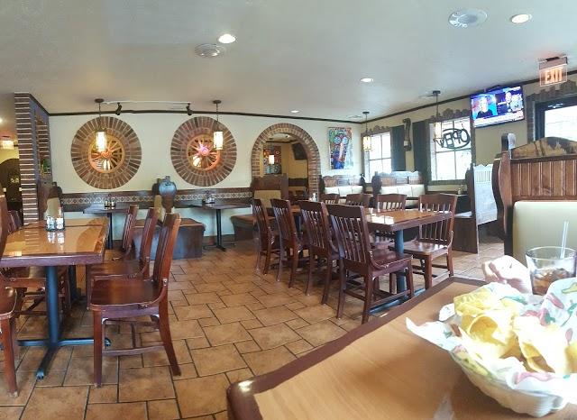 Lola's