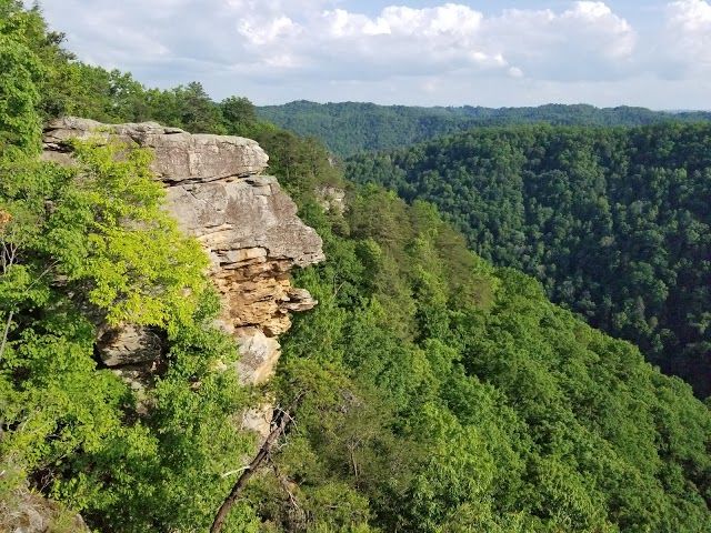 Breaks Interstate Park