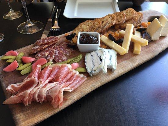 La Fromagerie Cheese and Wine Bistro