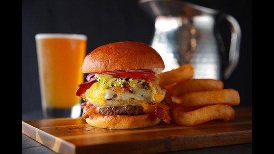 Revolution Golf and Grille