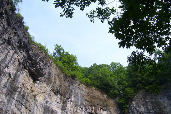 Natural Tunnel State Park